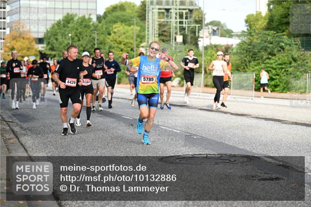 06.09.2026 - CURREX Alsterlauf Dr. Thomas Lammeyer http://msf.ph/oto/10132886 06.09.2026 09:57:18 Laufen 4120, 4429, 4084, 8140, 5785 meine-sportfotos.de