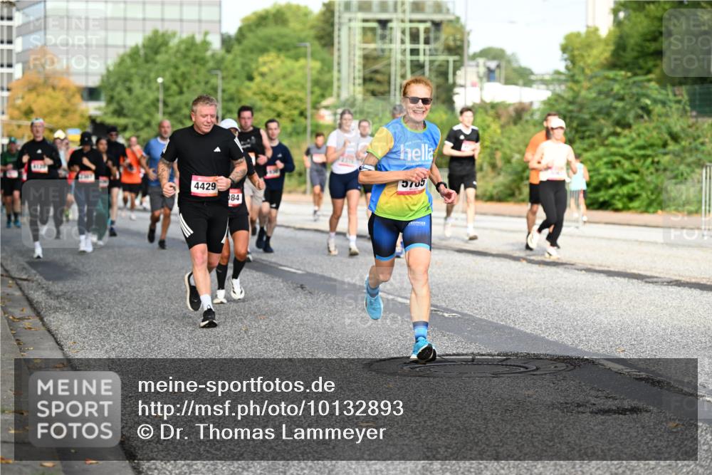06.09.2026 - CURREX Alsterlauf Dr. Thomas Lammeyer http://msf.ph/oto/10132893 06.09.2026 09:57:19 Laufen 4129, 4429, 84, 5785 meine-sportfotos.de