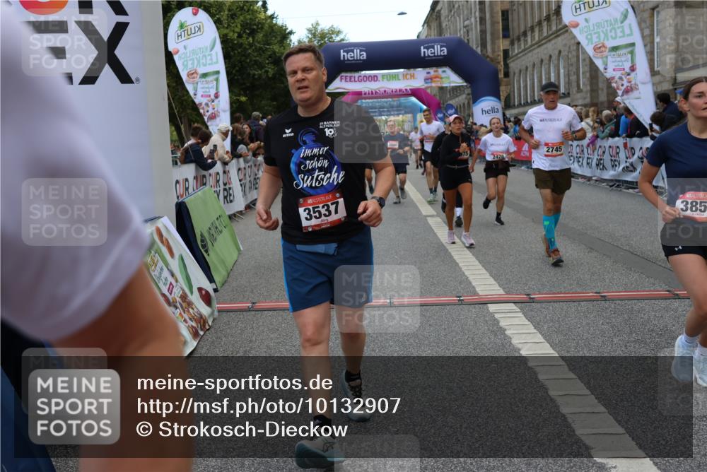 06.09.2026 - CURREX Alsterlauf Strokosch-Dieckow http://msf.ph/oto/10132907 06.09.2026 10:06:47 Ziel 2270, 2428, 2532, 2533, 2745, 3142, 3143, 3266, 3267, 3500, 3501, 3502, 3537, 3675, 3855, 4347, 5143, 5167, 5471, 6275, 6285, 8017 meine-sportfotos.de