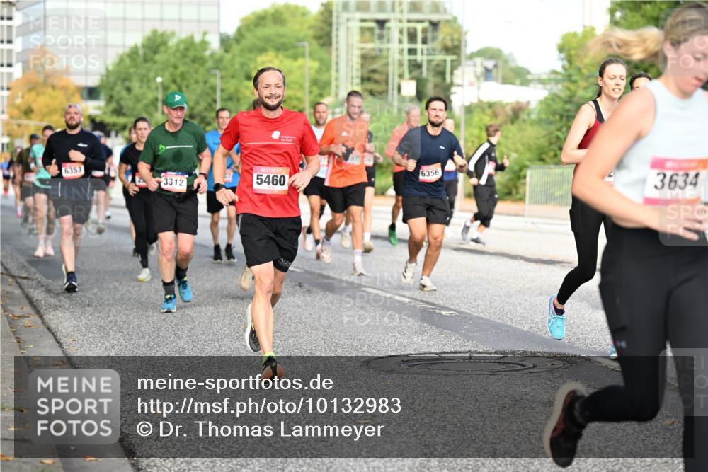 06.09.2026 - CURREX Alsterlauf Dr. Thomas Lammeyer http://msf.ph/oto/10132983 06.09.2026 09:57:28 Laufen 6353, 3312, 5460, 6356, 3634 meine-sportfotos.de