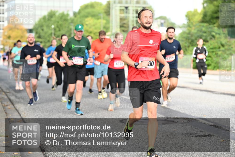 06.09.2026 - CURREX Alsterlauf Dr. Thomas Lammeyer http://msf.ph/oto/10132995 06.09.2026 09:57:29 Laufen 6353, 3312, 4628, 60, 50, 6356 meine-sportfotos.de