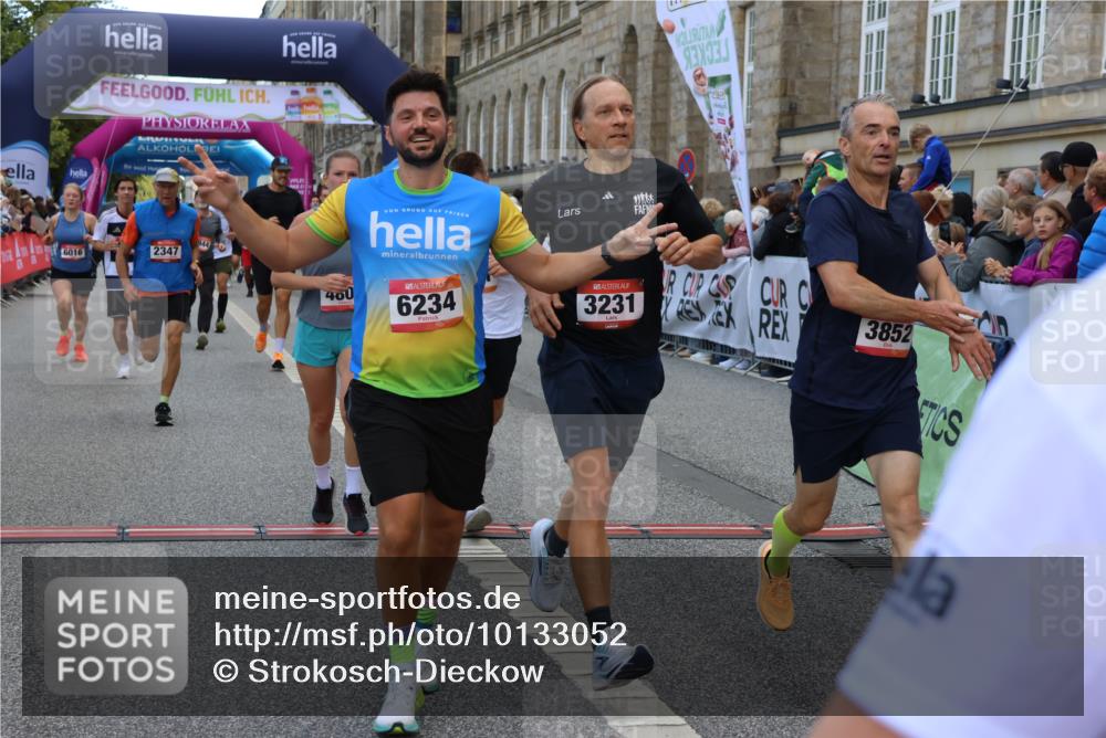 06.09.2026 - CURREX Alsterlauf Strokosch-Dieckow http://msf.ph/oto/10133052 06.09.2026 09:54:04 Ziel 2347, 2518, 3231, 3334, 3483, 3556, 3701, 3852, 3944, 4801, 4803, 4925, 4965, 5273, 5354, 5528, 5684, 5696, 5940, 6016, 6125, 6184, 6234, 8246, 8299, 8322 meine-sportfotos.de