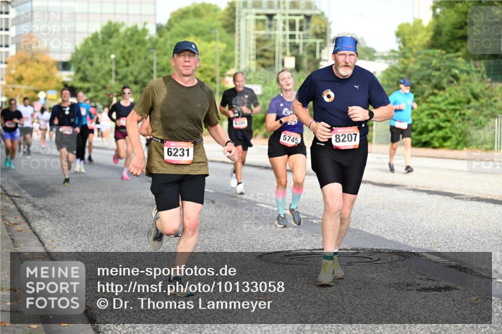 06.09.2026 - CURREX Alsterlauf Dr. Thomas Lammeyer http://msf.ph/oto/10133058 06.09.2026 09:57:35 Laufen 6231, 6386, 5745, 8207 meine-sportfotos.de