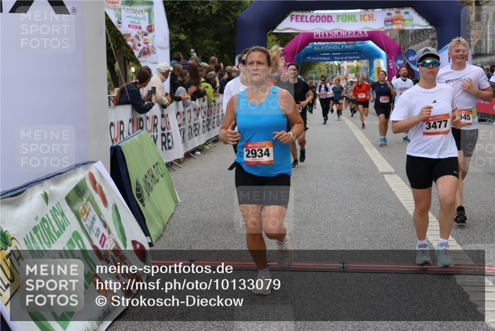 06.09.2026 - CURREX Alsterlauf Strokosch-Dieckow http://msf.ph/oto/10133079 06.09.2026 10:06:55 Ziel 2428, 2459, 2934, 2963, 3303, 3500, 3501, 3502, 3675, 3943, 3945, 5073, 5091, 5143, 5471, 6285, 8017, 8276 meine-sportfotos.de