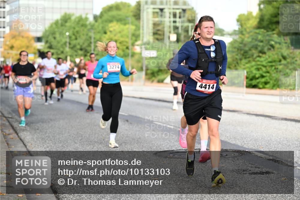 06.09.2026 - CURREX Alsterlauf Dr. Thomas Lammeyer http://msf.ph/oto/10133103 06.09.2026 09:57:40 Laufen 3274, 4414 meine-sportfotos.de