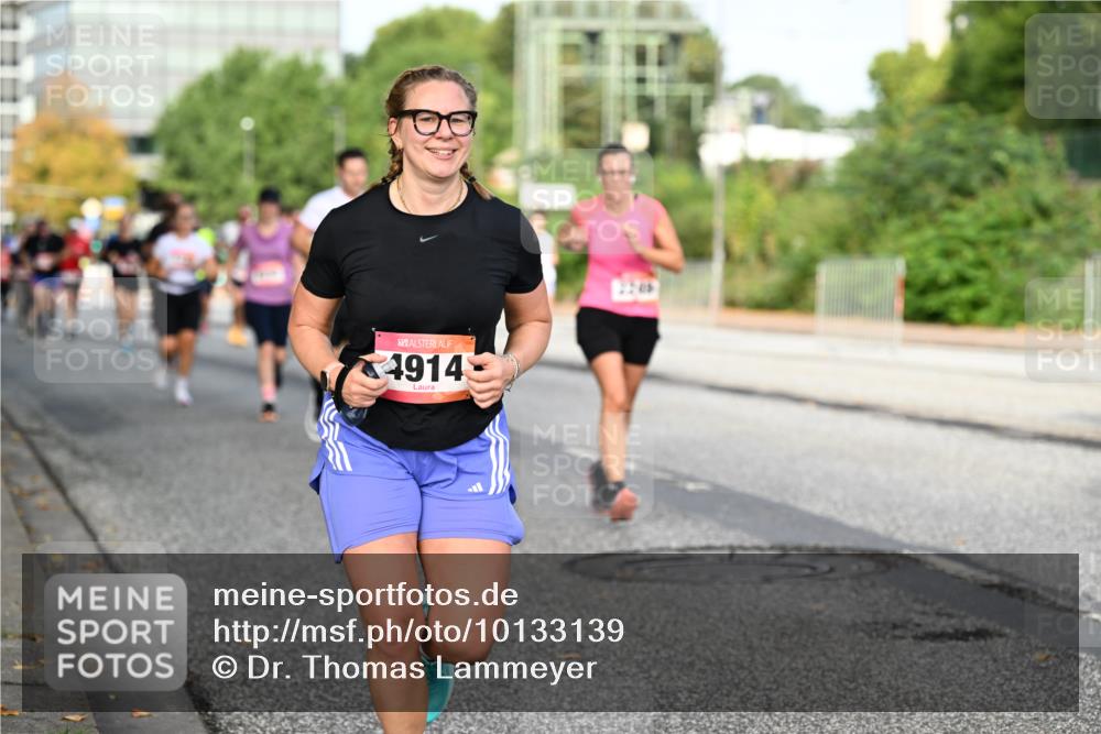 06.09.2026 - CURREX Alsterlauf Dr. Thomas Lammeyer http://msf.ph/oto/10133139 06.09.2026 09:57:44 Laufen 4914 meine-sportfotos.de
