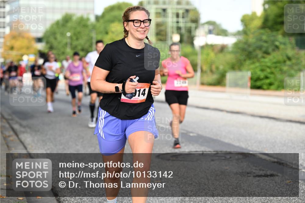 06.09.2026 - CURREX Alsterlauf Dr. Thomas Lammeyer http://msf.ph/oto/10133142 06.09.2026 09:57:44 Laufen 14 meine-sportfotos.de