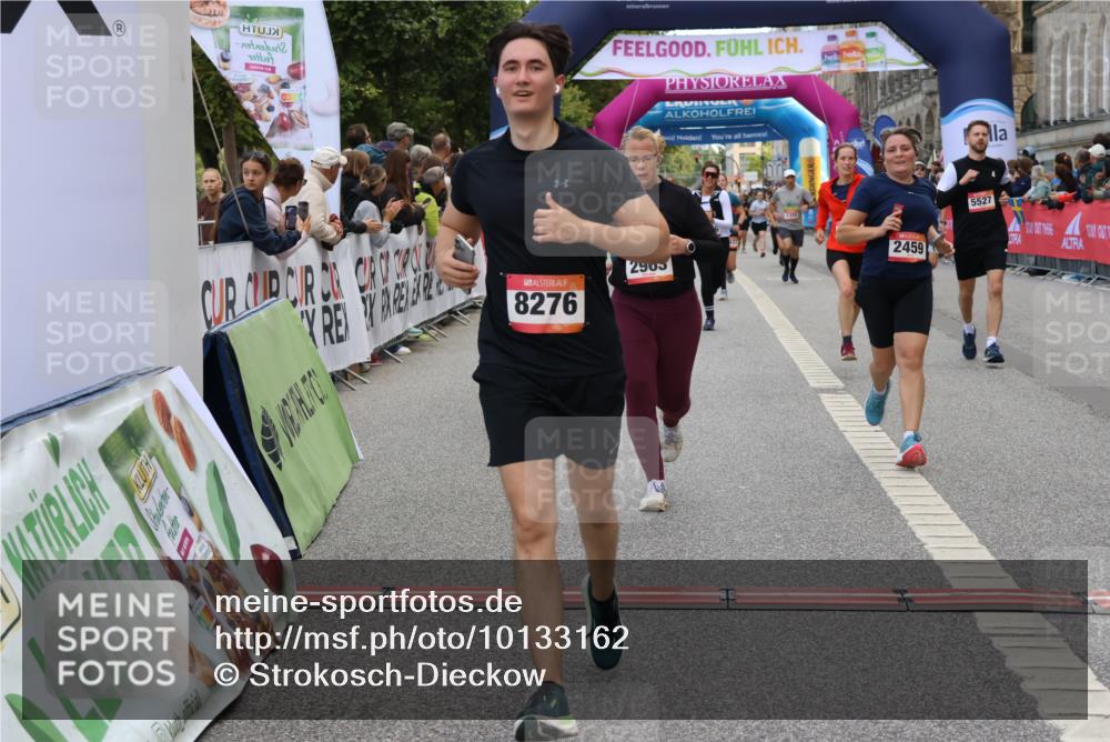 06.09.2026 - CURREX Alsterlauf Strokosch-Dieckow http://msf.ph/oto/10133162 06.09.2026 10:06:59 Ziel 2148, 2459, 2934, 2963, 3303, 3376, 3656, 3943, 3945, 5073, 5091, 5527, 5792, 6285, 8276 meine-sportfotos.de