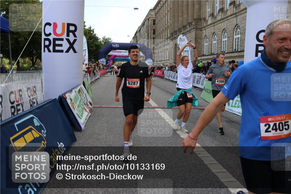 06.09.2026 - CURREX Alsterlauf Strokosch-Dieckow http://msf.ph/oto/10133169 06.09.2026 09:54:17 Ziel 2359, 2405, 2415, 2530, 3391, 3393, 3591, 3770, 4053, 4054, 4182, 4308, 4309, 4316, 4326, 4564, 5103, 5120, 5182, 5353, 5900, 5934, 6287, 6442, 8179 meine-sportfotos.de