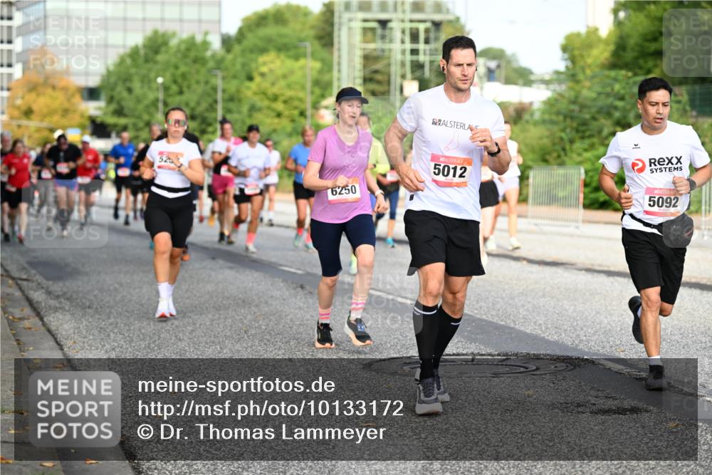 06.09.2026 - CURREX Alsterlauf Dr. Thomas Lammeyer http://msf.ph/oto/10133172 06.09.2026 09:57:47 Laufen 6250, 5012, 5092 meine-sportfotos.de