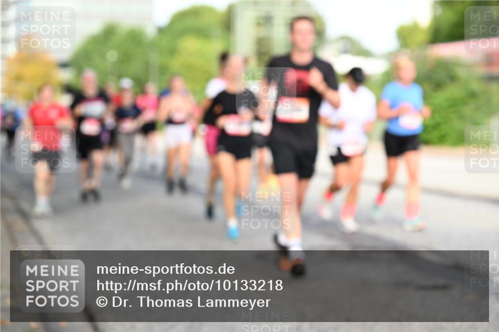 06.09.2026 - CURREX Alsterlauf Dr. Thomas Lammeyer http://msf.ph/oto/10133218 06.09.2026 09:57:51 Laufen  meine-sportfotos.de
