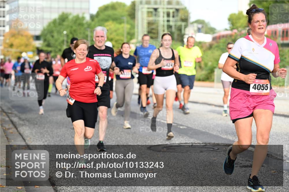06.09.2026 - CURREX Alsterlauf Dr. Thomas Lammeyer http://msf.ph/oto/10133243 06.09.2026 09:57:53 Laufen 4247, 4055 meine-sportfotos.de