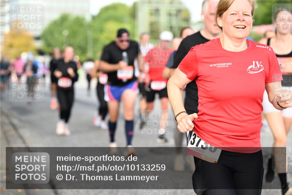 06.09.2026 - CURREX Alsterlauf Dr. Thomas Lammeyer http://msf.ph/oto/10133259 06.09.2026 09:57:55 Laufen 3750 meine-sportfotos.de