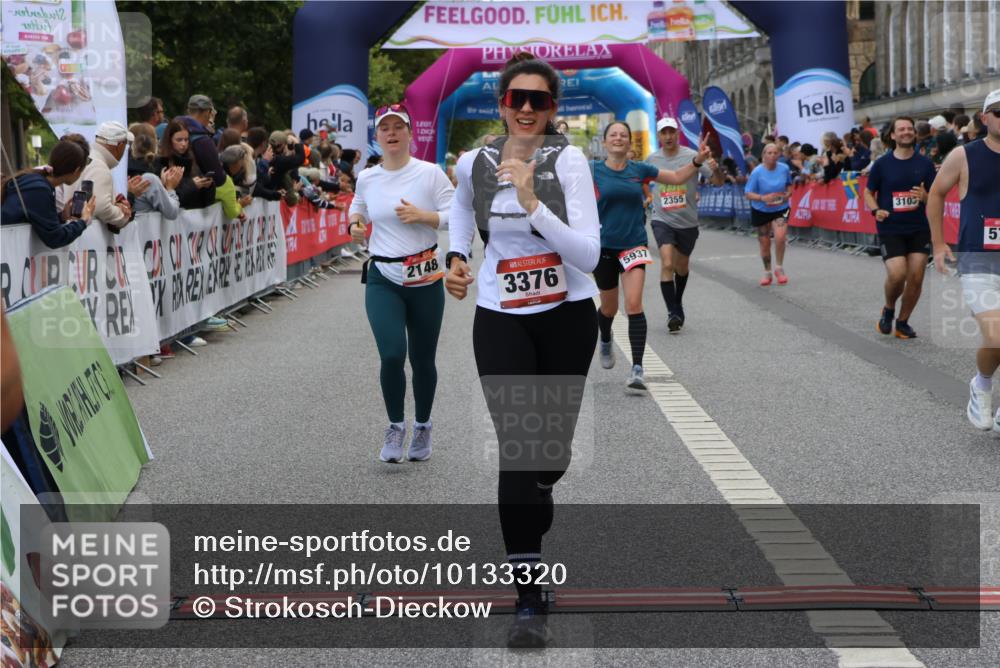 06.09.2026 - CURREX Alsterlauf Strokosch-Dieckow http://msf.ph/oto/10133320 06.09.2026 10:07:03 Ziel 2148, 2355, 2459, 2963, 3103, 3303, 3376, 3607, 3656, 3943, 3945, 5073, 5091, 5527, 5792, 5937, 8276 meine-sportfotos.de