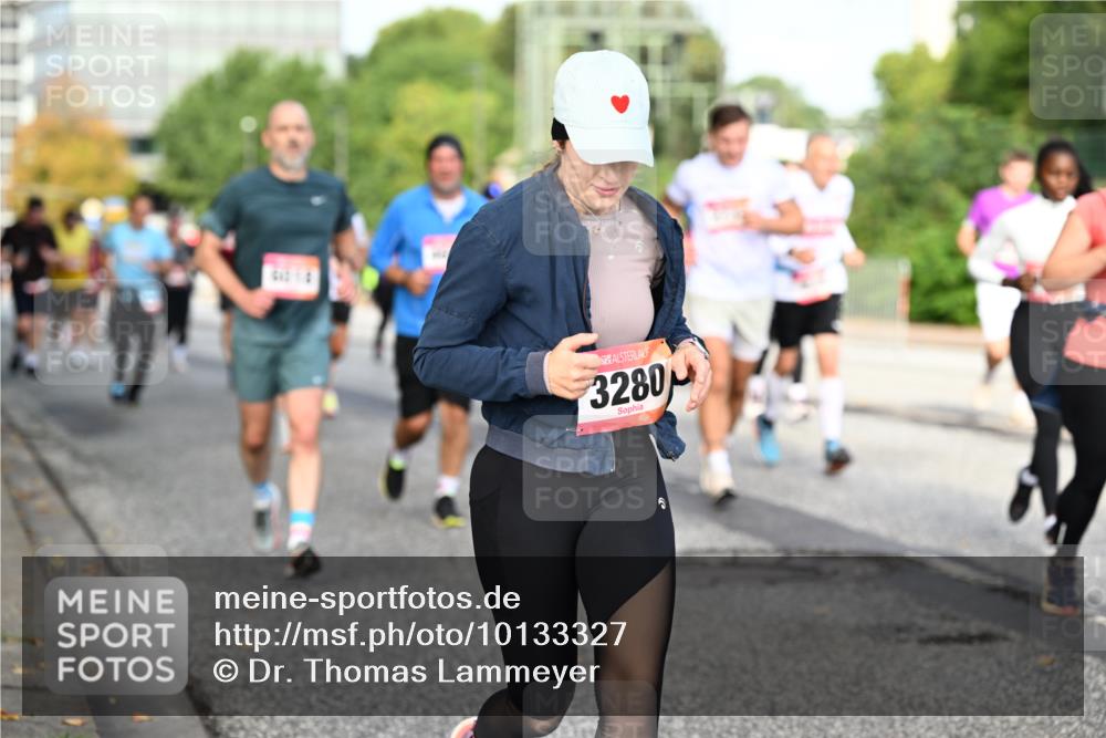 06.09.2026 - CURREX Alsterlauf Dr. Thomas Lammeyer http://msf.ph/oto/10133327 06.09.2026 09:58:02 Laufen 3280 meine-sportfotos.de