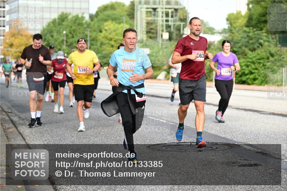 06.09.2026 - CURREX Alsterlauf Dr. Thomas Lammeyer http://msf.ph/oto/10133385 06.09.2026 09:58:07 Laufen 229, 5389, 563, 5429 meine-sportfotos.de