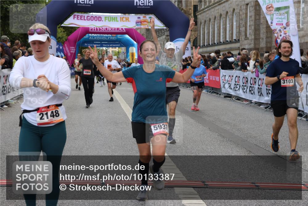 06.09.2026 - CURREX Alsterlauf Strokosch-Dieckow http://msf.ph/oto/10133387 06.09.2026 10:07:05 Ziel 2148, 2355, 2459, 2963, 3103, 3376, 3607, 3656, 4078, 5069, 5073, 5091, 5527, 5792, 5937, 5951, 8276, 8306 meine-sportfotos.de