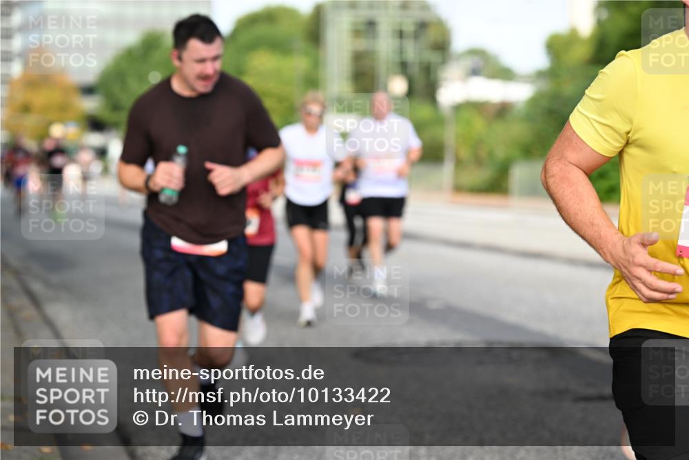 06.09.2026 - CURREX Alsterlauf Dr. Thomas Lammeyer http://msf.ph/oto/10133422 06.09.2026 09:58:11 Laufen  meine-sportfotos.de
