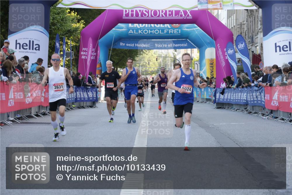 06.09.2026 - CURREX Alsterlauf Yannick Fuchs http://msf.ph/oto/10133439 06.09.2026 09:41:04 Ziel 2631, 4172, 4758, 5602, 6024, 8061 meine-sportfotos.de