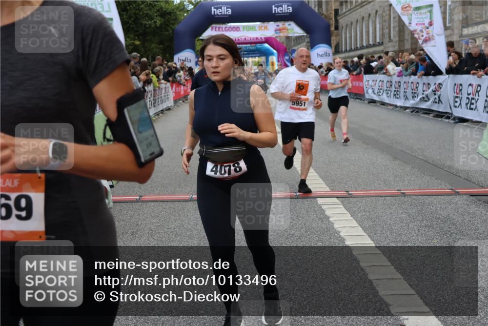 06.09.2026 - CURREX Alsterlauf Strokosch-Dieckow http://msf.ph/oto/10133496 06.09.2026 10:07:11 Ziel 2187, 2355, 2893, 3103, 3607, 4078, 4140, 5069, 5549, 5792, 5937, 5951, 6214, 8303, 8306 meine-sportfotos.de