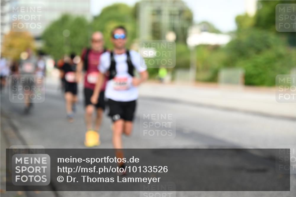 06.09.2026 - CURREX Alsterlauf Dr. Thomas Lammeyer http://msf.ph/oto/10133526 06.09.2026 09:58:26 Laufen  meine-sportfotos.de
