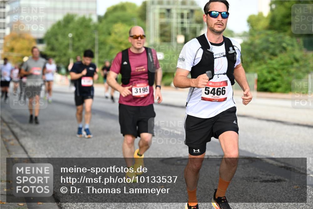 06.09.2026 - CURREX Alsterlauf Dr. Thomas Lammeyer http://msf.ph/oto/10133537 06.09.2026 09:58:27 Laufen 3195, 5466 meine-sportfotos.de