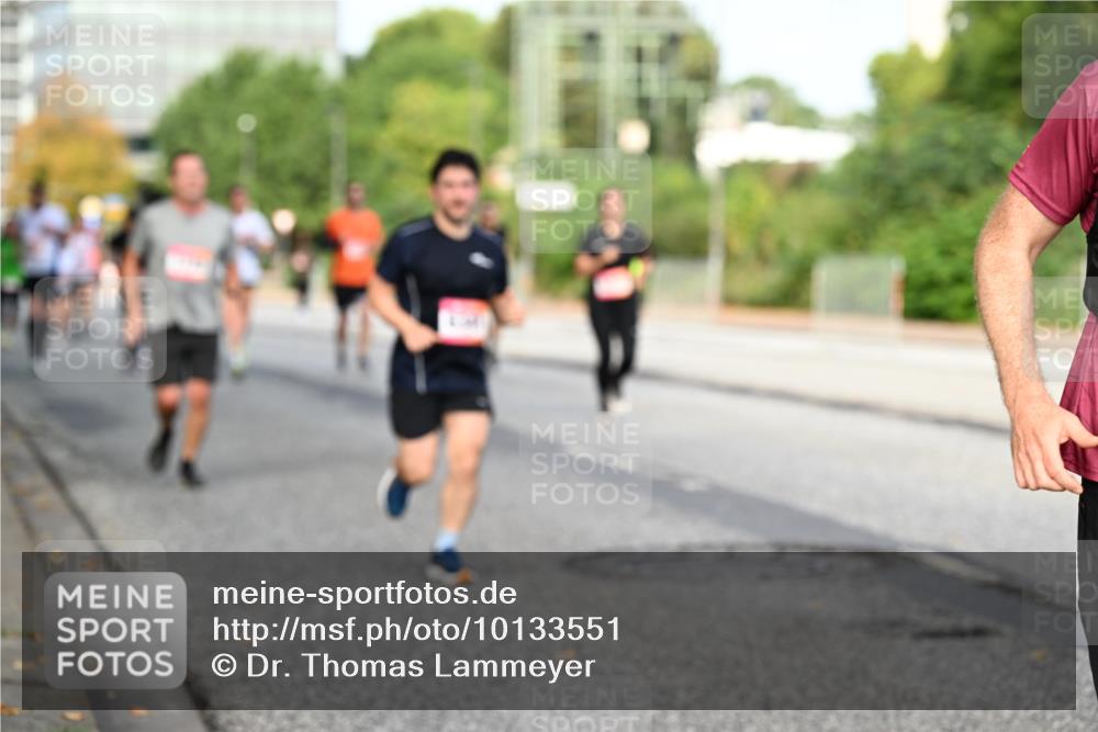 06.09.2026 - CURREX Alsterlauf Dr. Thomas Lammeyer http://msf.ph/oto/10133551 06.09.2026 09:58:28 Laufen  meine-sportfotos.de