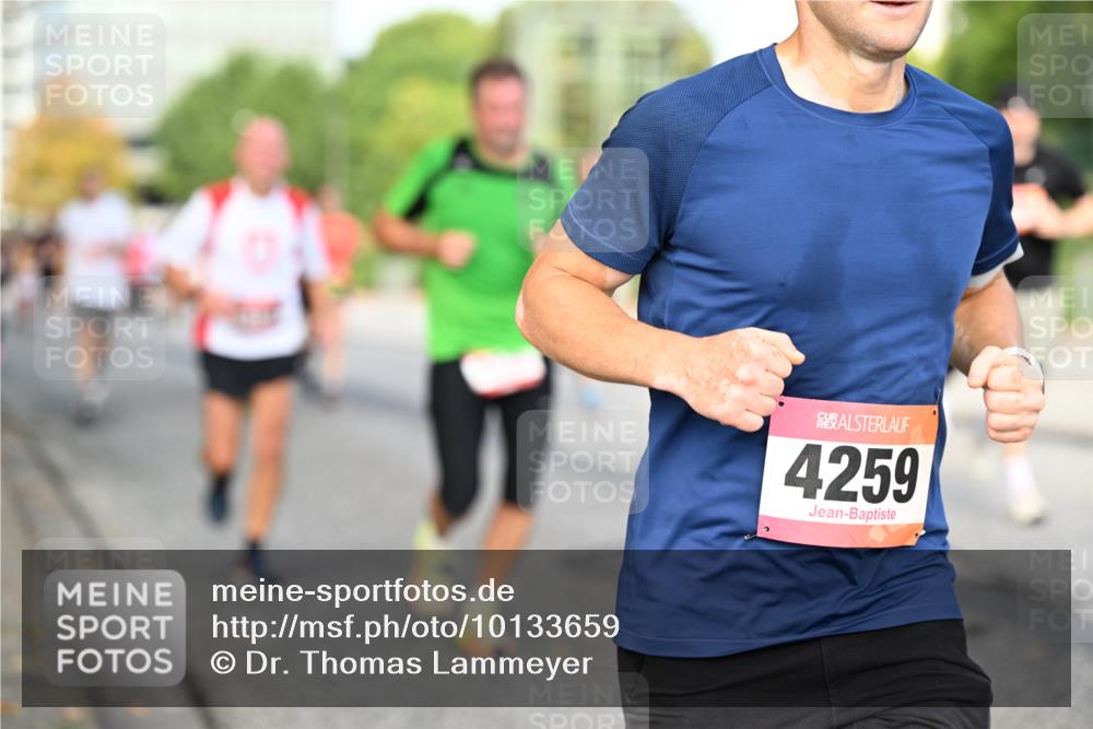 06.09.2026 - CURREX Alsterlauf Dr. Thomas Lammeyer http://msf.ph/oto/10133659 06.09.2026 09:58:39 Laufen 4259 meine-sportfotos.de