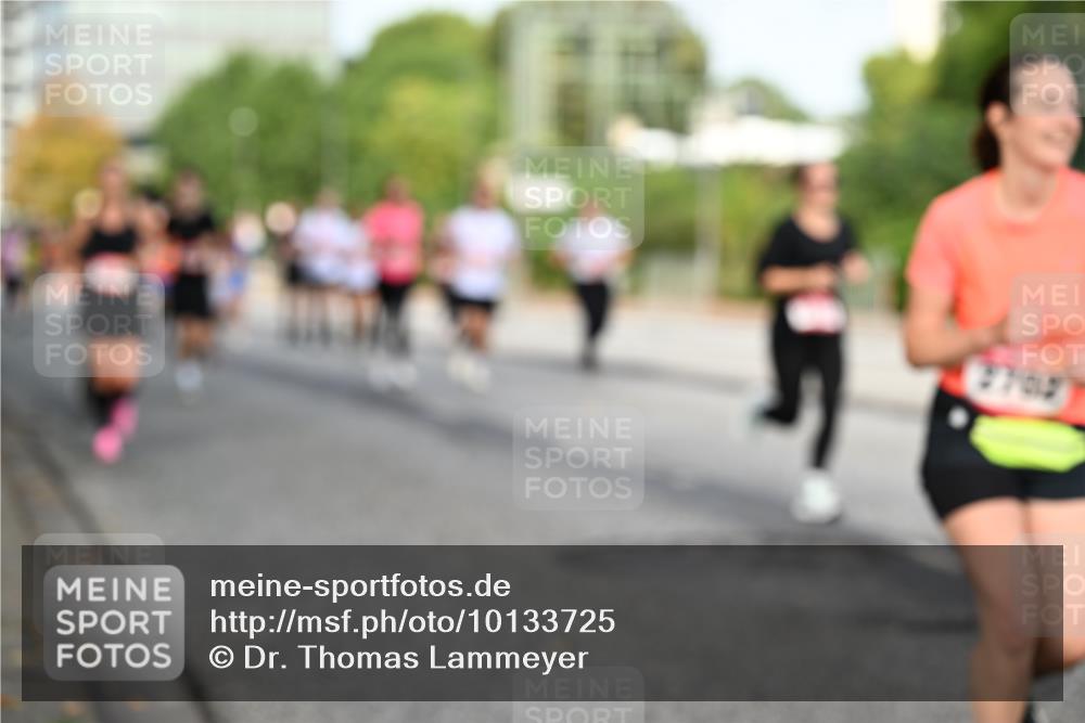 06.09.2026 - CURREX Alsterlauf Dr. Thomas Lammeyer http://msf.ph/oto/10133725 06.09.2026 09:58:45 Laufen 2702 meine-sportfotos.de