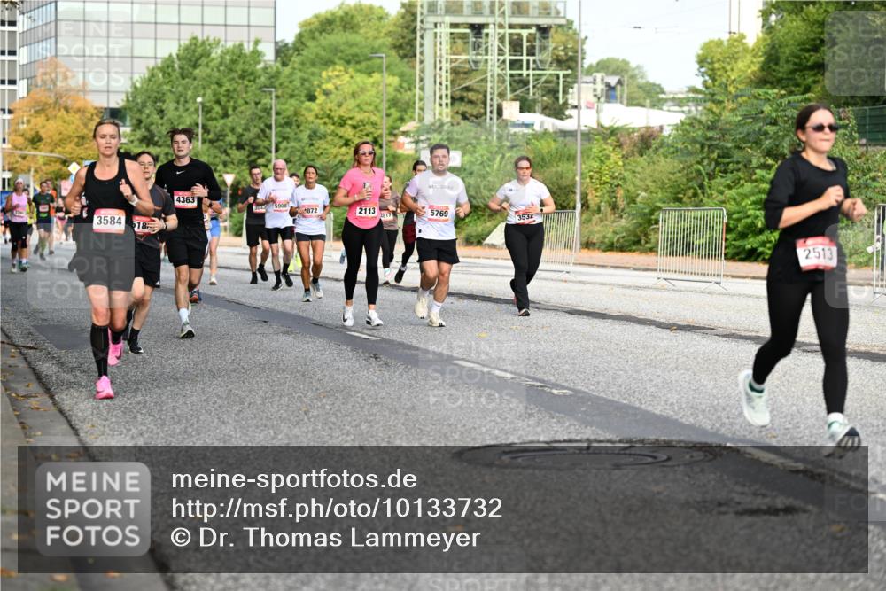 06.09.2026 - CURREX Alsterlauf Dr. Thomas Lammeyer http://msf.ph/oto/10133732 06.09.2026 09:58:46 Laufen 3584, 18, 4363, 2, 5908, 1872, 2113, 4817, 5769, 3532, 2513 meine-sportfotos.de