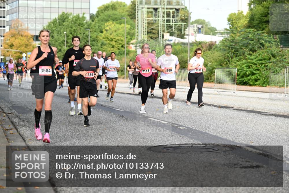 06.09.2026 - CURREX Alsterlauf Dr. Thomas Lammeyer http://msf.ph/oto/10133743 06.09.2026 09:58:47 Laufen 3584, 4872, 2113, 565, 769, 3532, 86 meine-sportfotos.de