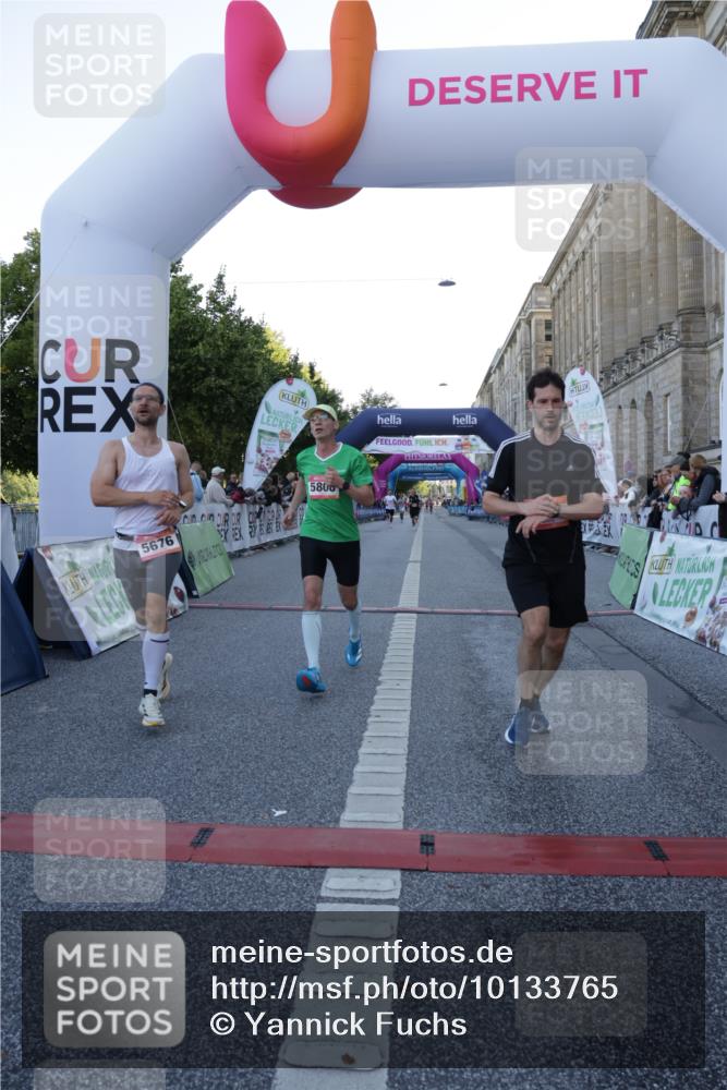06.09.2026 - CURREX Alsterlauf Yannick Fuchs http://msf.ph/oto/10133765 06.09.2026 09:41:31 Ziel 4705, 5511, 5676, 5808, 6122, 6132 meine-sportfotos.de