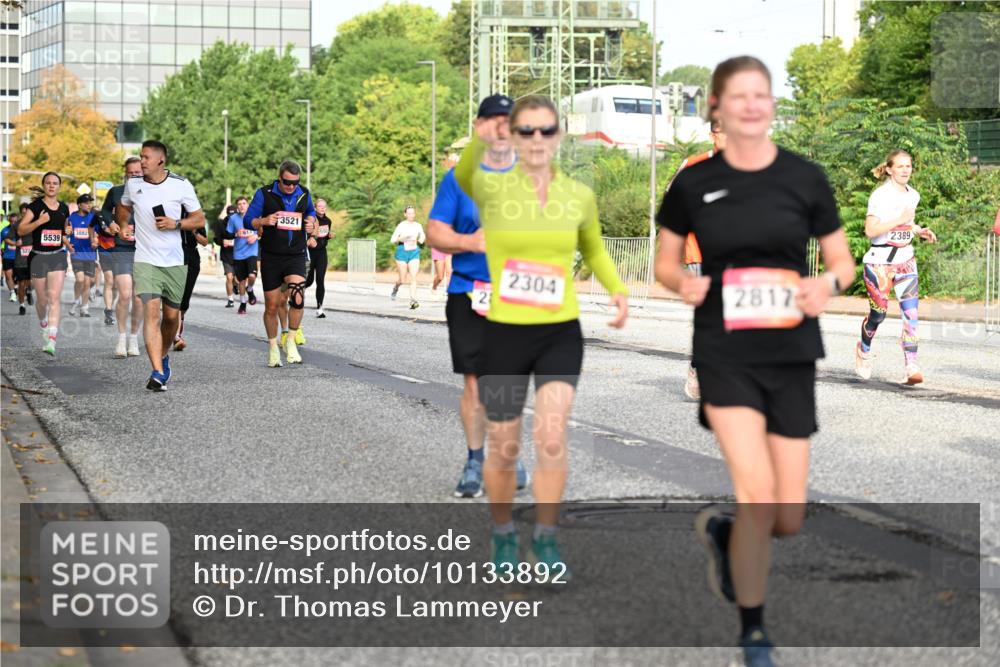 06.09.2026 - CURREX Alsterlauf Dr. Thomas Lammeyer http://msf.ph/oto/10133892 06.09.2026 09:59:01 Laufen 3521, 5539, 2304, 2817, 2, 2389 meine-sportfotos.de