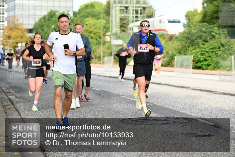 06.09.2026 - CURREX Alsterlauf Dr. Thomas Lammeyer http://msf.ph/oto/10133933 06.09.2026 09:59:04 Laufen 5539, 3521 meine-sportfotos.de