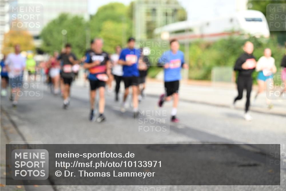 06.09.2026 - CURREX Alsterlauf Dr. Thomas Lammeyer http://msf.ph/oto/10133971 06.09.2026 09:59:08 Laufen  meine-sportfotos.de