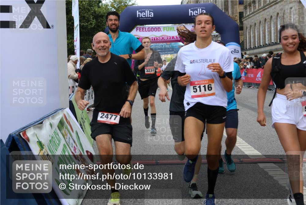 06.09.2026 - CURREX Alsterlauf Strokosch-Dieckow http://msf.ph/oto/10133981 06.09.2026 09:54:40 Ziel 2162, 2179, 2477, 3233, 3410, 3478, 3629, 5116, 5250, 5447, 5589, 5654, 5700, 5701, 6011, 6079, 6329, 6331, 6437 meine-sportfotos.de