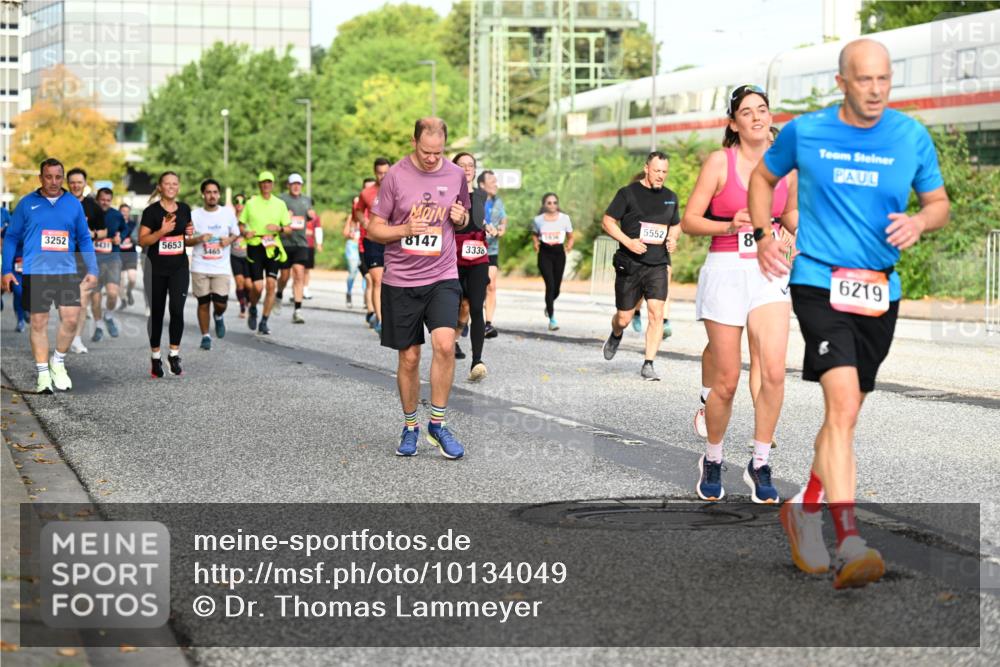 06.09.2026 - CURREX Alsterlauf Dr. Thomas Lammeyer http://msf.ph/oto/10134049 06.09.2026 09:59:14 Laufen 3252, 6441, 5653, 8147, 3834, 5552, 8, 3465, 3338, 6219 meine-sportfotos.de