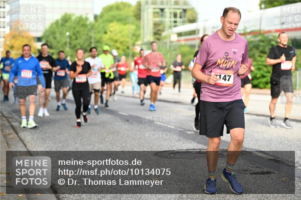 06.09.2026 - CURREX Alsterlauf Dr. Thomas Lammeyer http://msf.ph/oto/10134075 06.09.2026 09:59:16 Laufen 147 meine-sportfotos.de