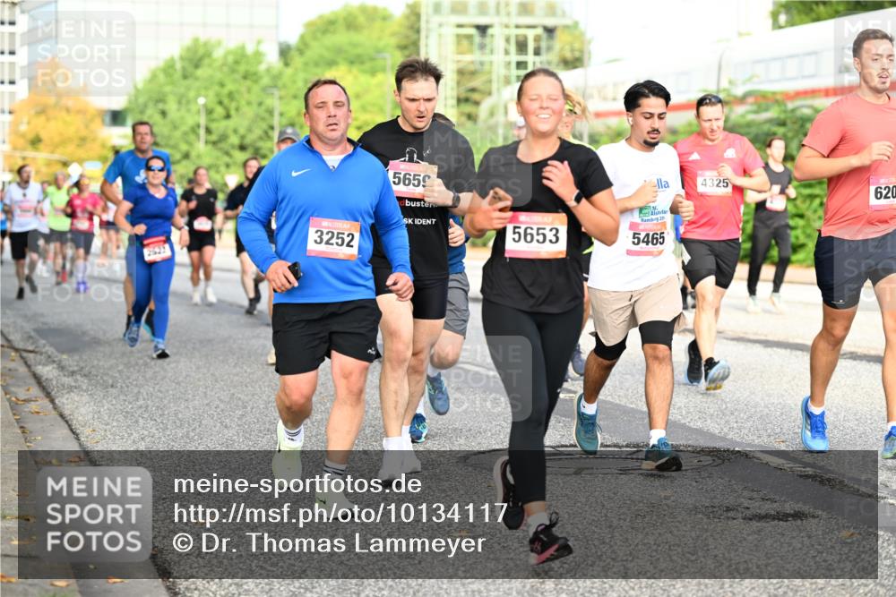 06.09.2026 - CURREX Alsterlauf Dr. Thomas Lammeyer http://msf.ph/oto/10134117 06.09.2026 09:59:20 Laufen 2622, 3252, 5659, 5653, 20, 5465, 4325, 620 meine-sportfotos.de