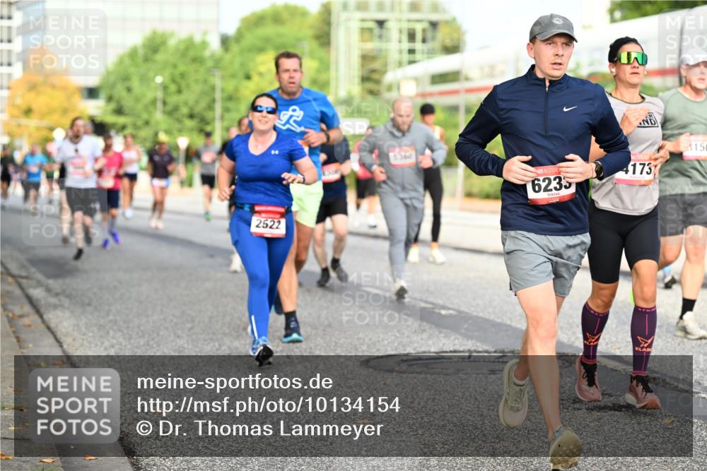 06.09.2026 - CURREX Alsterlauf Dr. Thomas Lammeyer http://msf.ph/oto/10134154 06.09.2026 09:59:23 Laufen 2522, 6235, 4173, 3150 meine-sportfotos.de