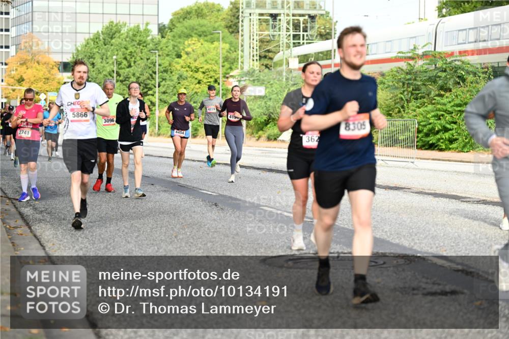06.09.2026 - CURREX Alsterlauf Dr. Thomas Lammeyer http://msf.ph/oto/10134191 06.09.2026 09:59:26 Laufen 2741, 5866, 3096, 4454, 4229, 4194, 8305, 362 meine-sportfotos.de