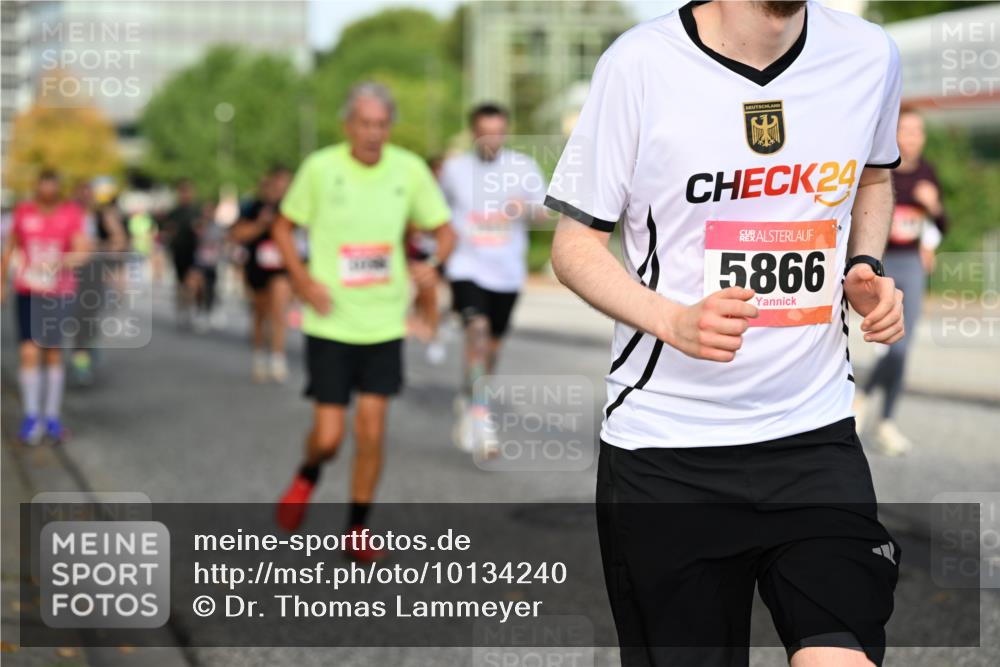06.09.2026 - CURREX Alsterlauf Dr. Thomas Lammeyer http://msf.ph/oto/10134240 06.09.2026 09:59:30 Laufen 24, 5866 meine-sportfotos.de