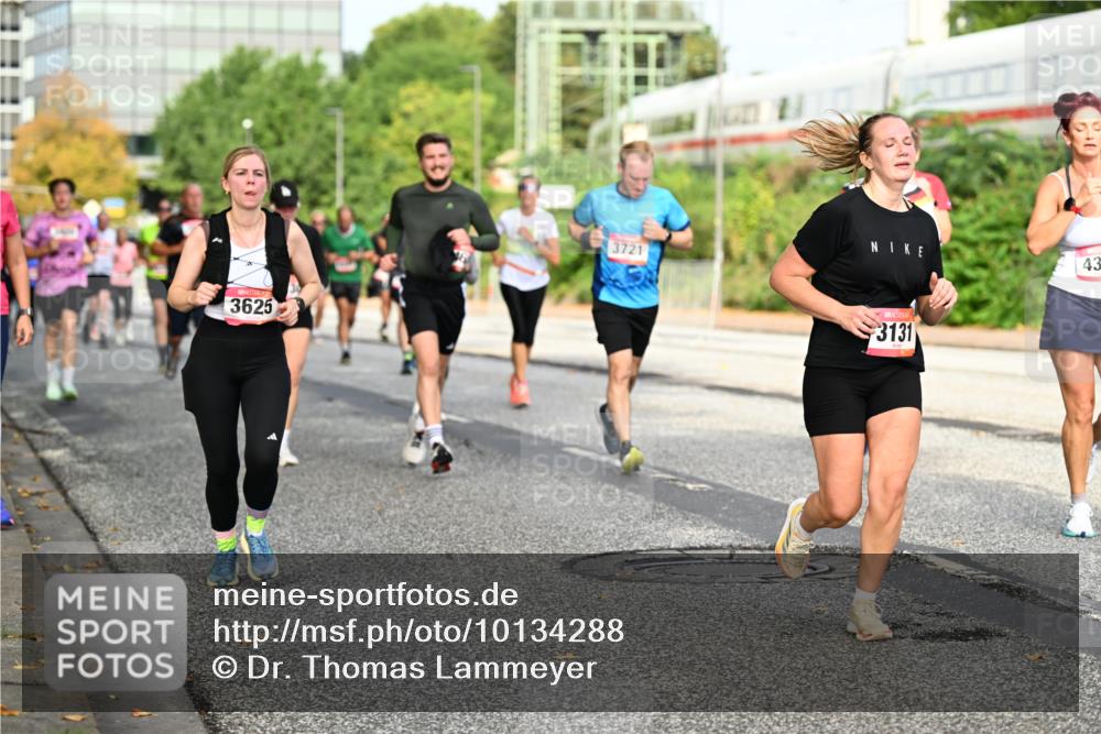 06.09.2026 - CURREX Alsterlauf Dr. Thomas Lammeyer http://msf.ph/oto/10134288 06.09.2026 09:59:34 Laufen 9, 3625, 3721, 43, 3131 meine-sportfotos.de