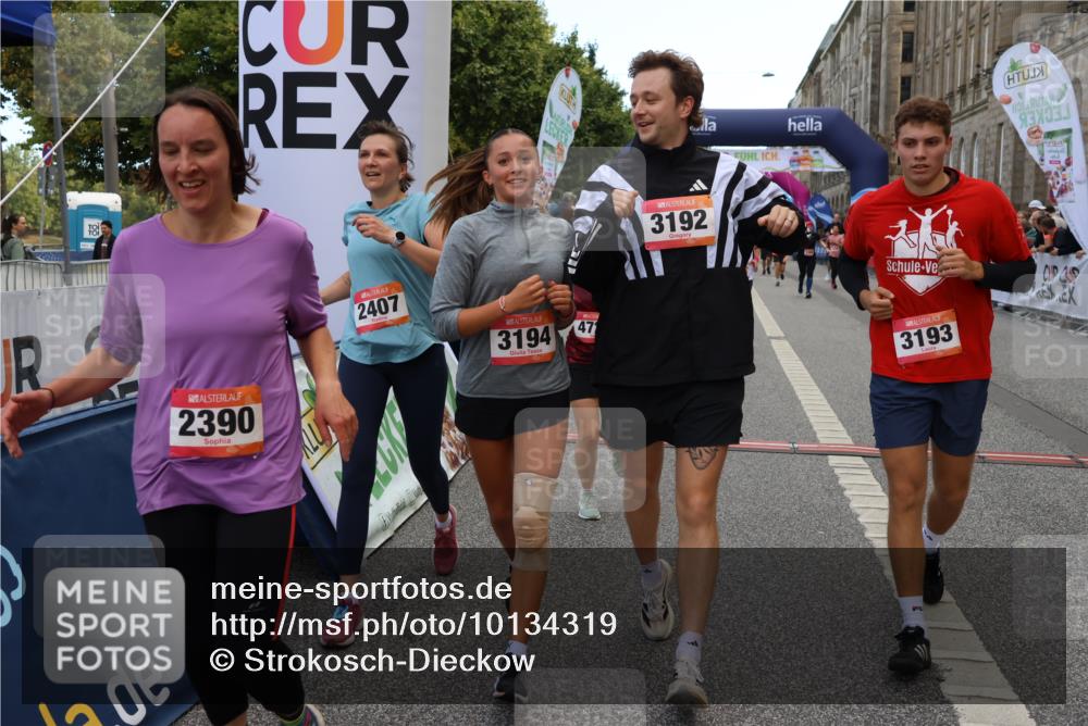 06.09.2026 - CURREX Alsterlauf Strokosch-Dieckow http://msf.ph/oto/10134319 06.09.2026 10:08:11 Ziel 2363, 2390, 2407, 2785, 3192, 3193, 3194, 3298, 3933, 4292, 4590, 4727, 4841, 5049, 5256, 5507, 6361, 6395 meine-sportfotos.de