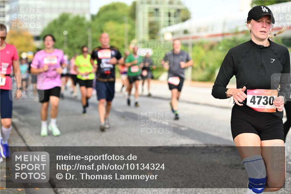 06.09.2026 - CURREX Alsterlauf Dr. Thomas Lammeyer http://msf.ph/oto/10134324 06.09.2026 09:59:38 Laufen 4730 meine-sportfotos.de