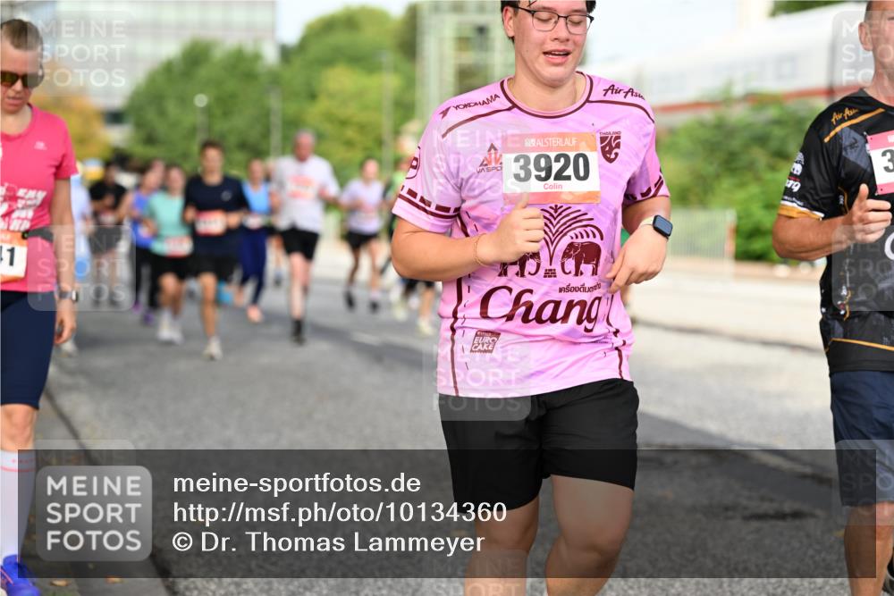 06.09.2026 - CURREX Alsterlauf Dr. Thomas Lammeyer http://msf.ph/oto/10134360 06.09.2026 09:59:41 Laufen 1, 3920, 3 meine-sportfotos.de