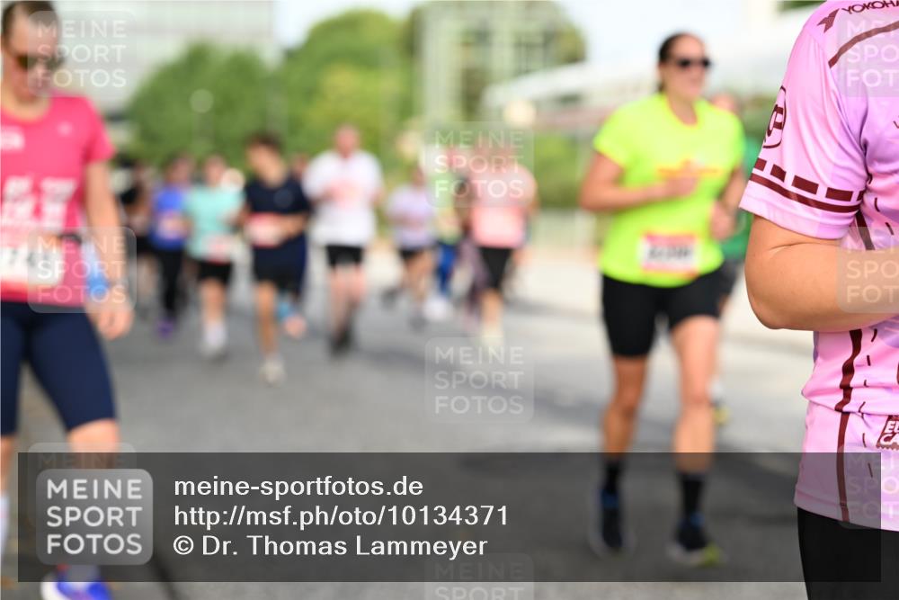 06.09.2026 - CURREX Alsterlauf Dr. Thomas Lammeyer http://msf.ph/oto/10134371 06.09.2026 09:59:42 Laufen 741 meine-sportfotos.de