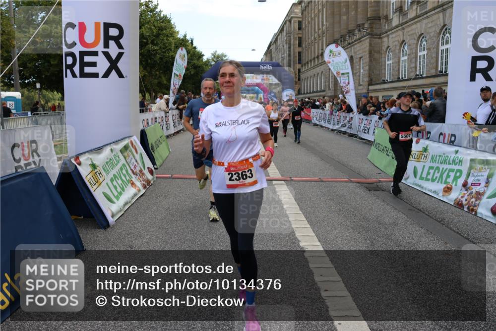 06.09.2026 - CURREX Alsterlauf Strokosch-Dieckow http://msf.ph/oto/10134376 06.09.2026 10:08:15 Ziel 2363, 2390, 2407, 2785, 3192, 3193, 3194, 3200, 3298, 3309, 3352, 3933, 4169, 4292, 4590, 4727, 5507, 8258, 8260 meine-sportfotos.de