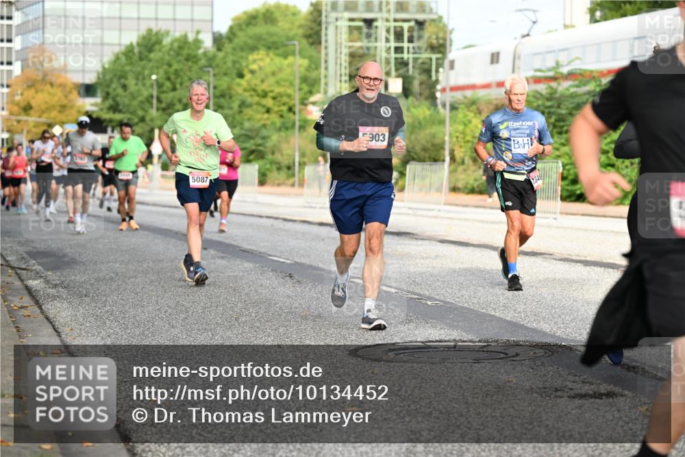 06.09.2026 - CURREX Alsterlauf Dr. Thomas Lammeyer http://msf.ph/oto/10134452 06.09.2026 09:59:49 Laufen 5087, 903, 610 meine-sportfotos.de