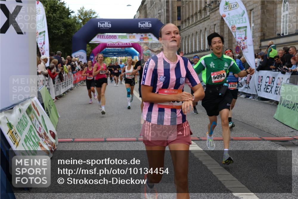 06.09.2026 - CURREX Alsterlauf Strokosch-Dieckow http://msf.ph/oto/10134454 06.09.2026 09:55:02 Ziel 2184, 2261, 2314, 2397, 2494, 2502, 2826, 2962, 3291, 3341, 3363, 4322, 4335, 4839, 5094, 5298, 5385 meine-sportfotos.de